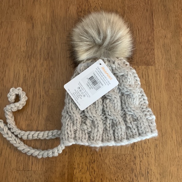 Brand new huggables knit hat in XS - Picture 2 of 3
